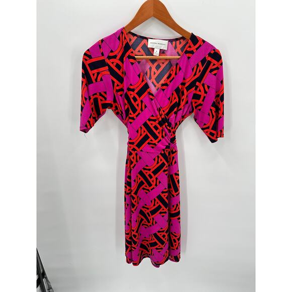 DONNA MORGAN Bright Pink Abstract Short Sleeve Wrap Dress // 6 - Picture 1 of 8